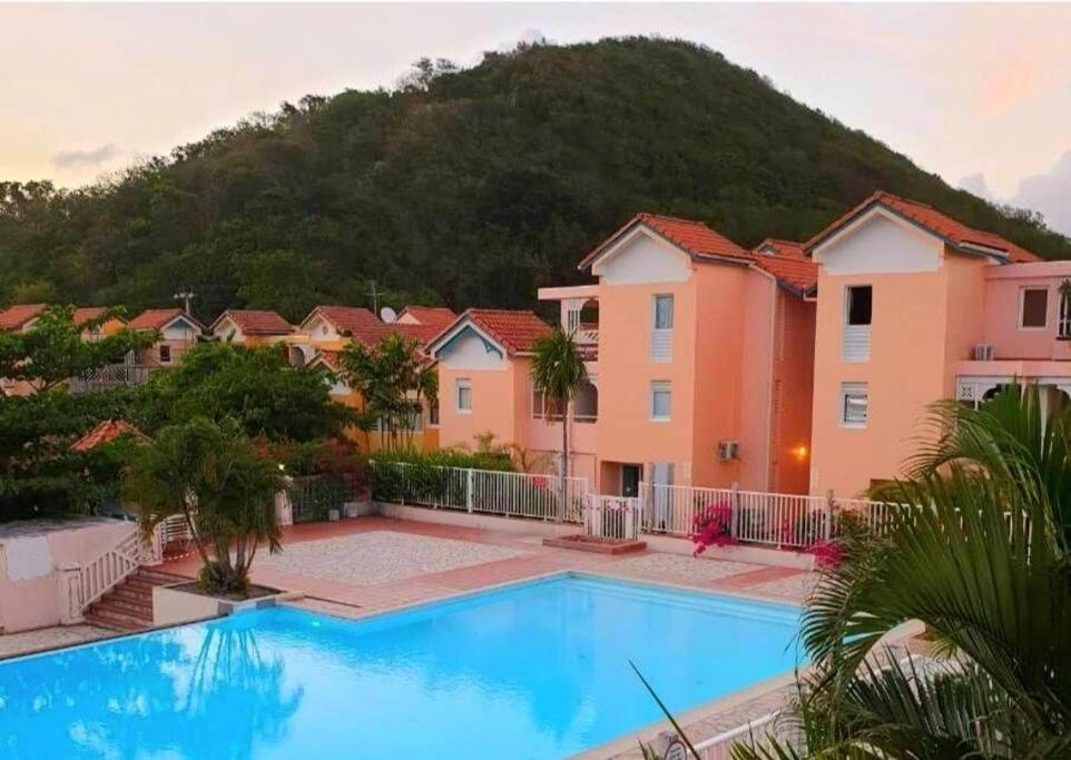 سانت آن Appartement A Saint-Anne - Residence Beauregard المظهر الخارجي الصورة
